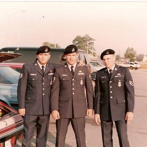 Meet your Posher, Ray